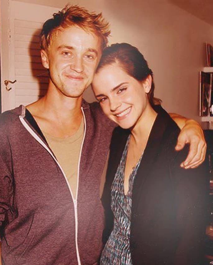 Los dos tienen una amistad de más de 20 años, y a pesar de que a muchos les gustaría verlos juntos, los dos insisten en que no pasa nada. Y nos hacen creer que aunque tengan pareja, siempre existirá la posibilidad de que nazca el amor entre ellos.