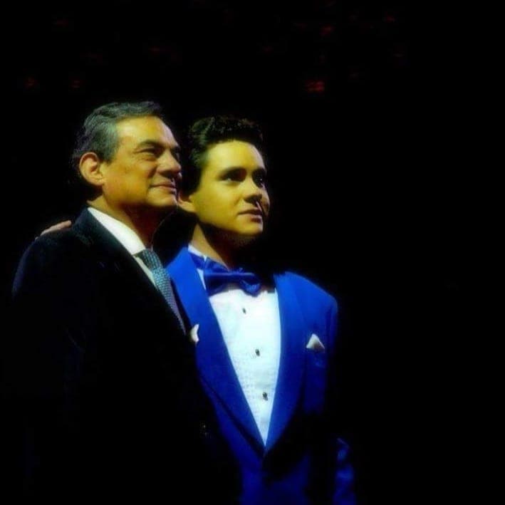 Brian Fanier Álvarez Rojas, nombre real de Manuel José, imitador colombiano de 'El Prícipe de la Canción'