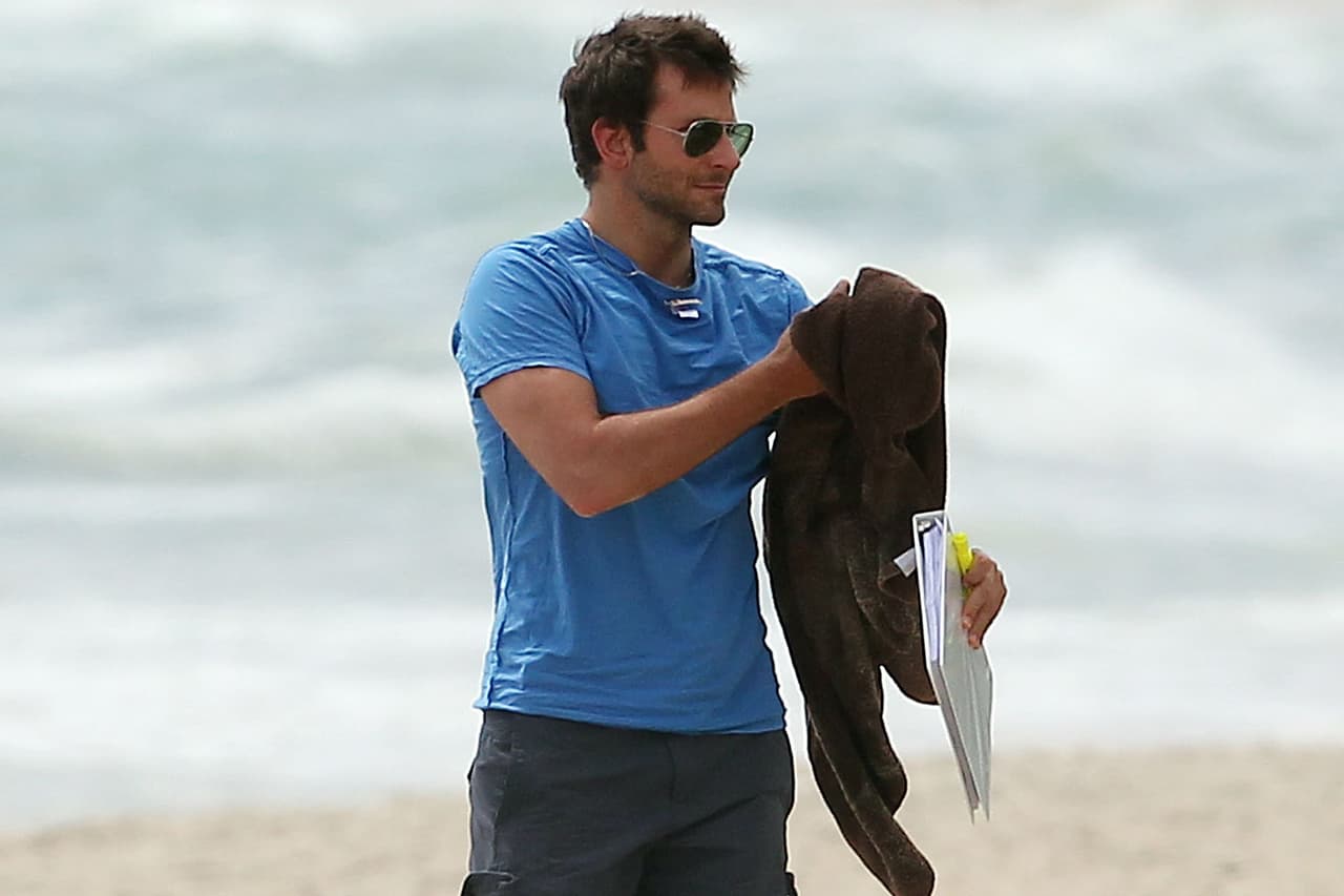 Cooper comenzó su carrera profesional como actor en la serie de televisión Sex and the city (1999).