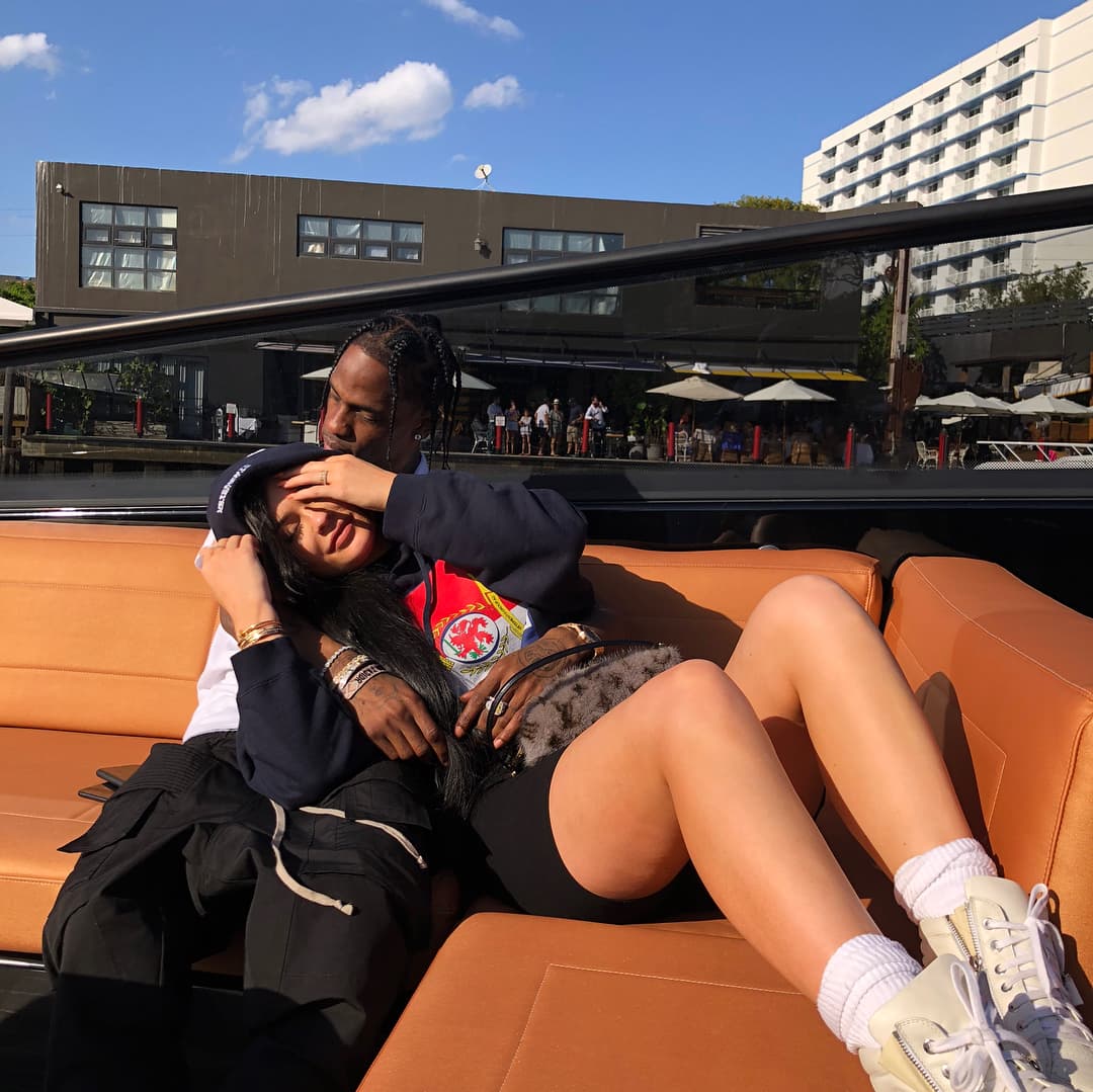 “Amo a su mami, y siempre lo haré.”, Travis siempre se refiere a Kylie con cariño.