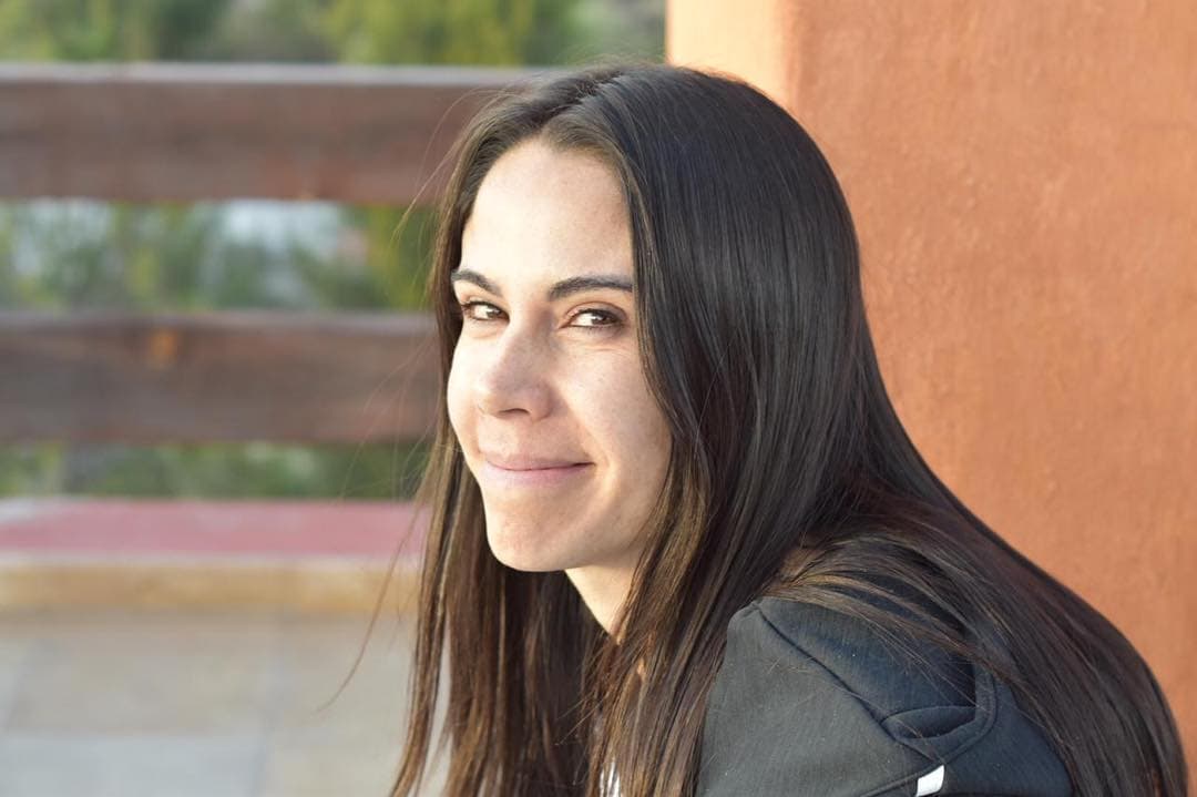 Paola Roja presume el rostro sin maquillaje