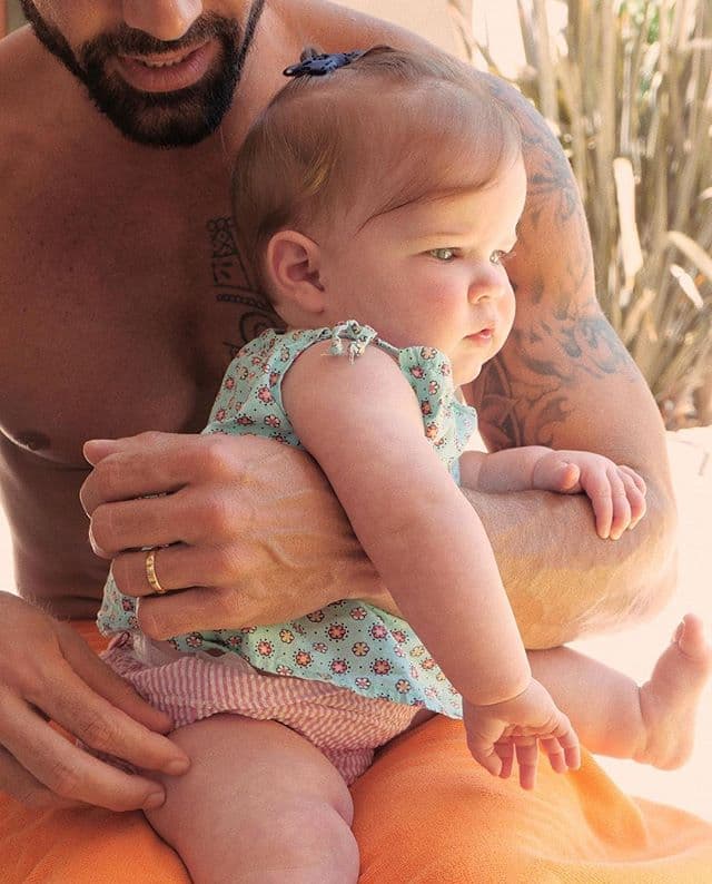 En una imagen compartida a mediados del 2019, Ricky Martin escribió: “Luz de mis ojos #Lucía”.