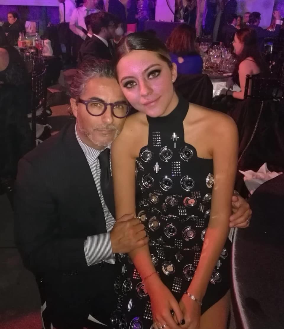 A través de su cuenta de Instagram, el conductor del programa ‘Hoy’ presume el atractivo físico de las jóvenes