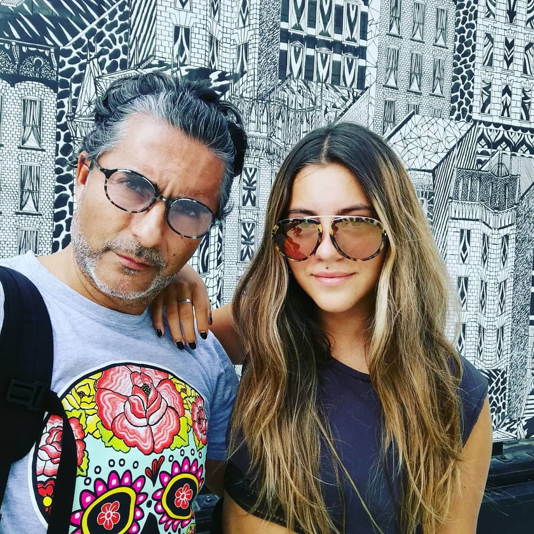 En sus respectivos perfiles, las adolescentes muestran que además de hermosas, tienen un gusto especial por la moda