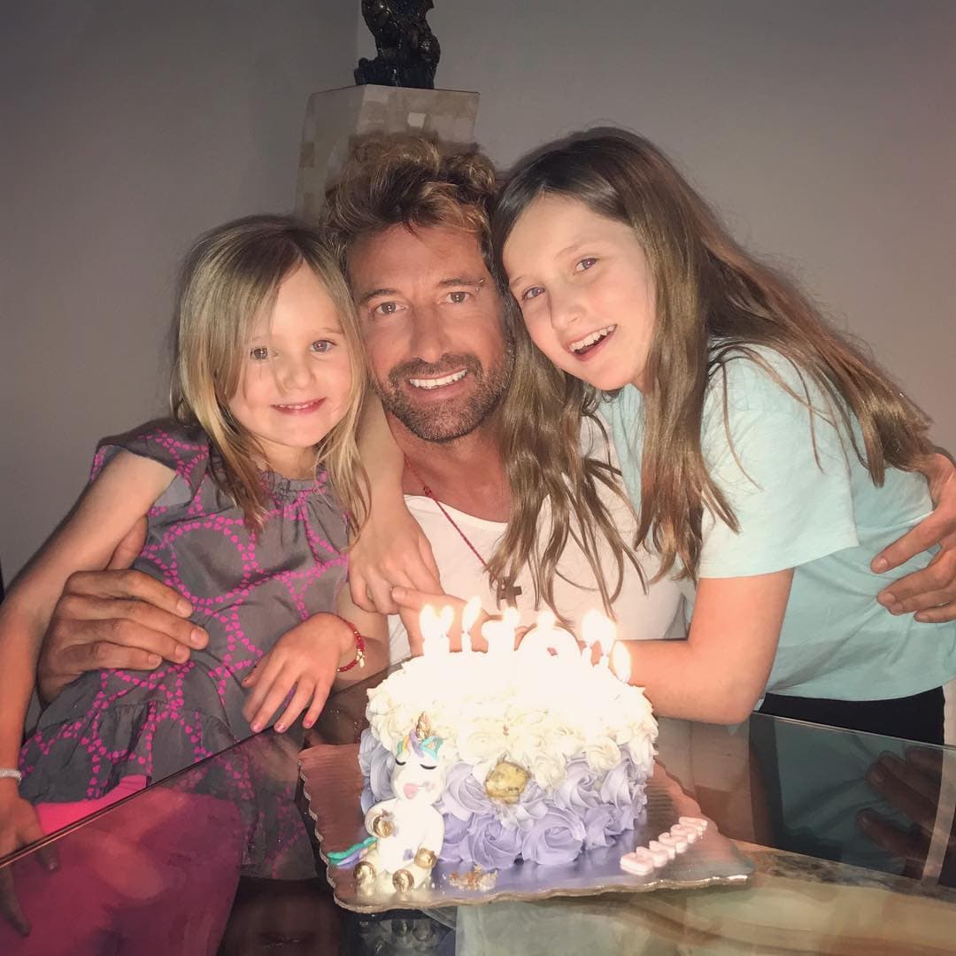 Gabriel Soto junto a sus hijas Alexa Miranda y Elissa Marie