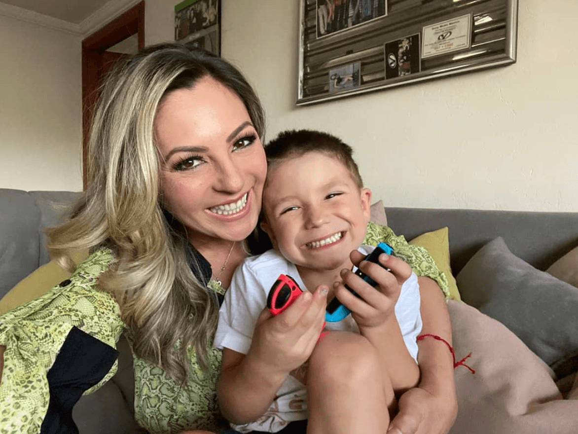 ‘Llegué a pensar que era hiperactividad’: Mariana Ochoa revela padecimiento cerebral de su hijo