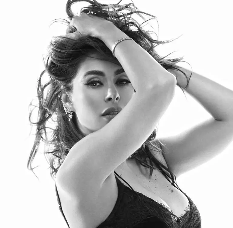 Galilea Montijo sorprende en la portada de Playboy a sus 49 años | Unicable home Lifestyle