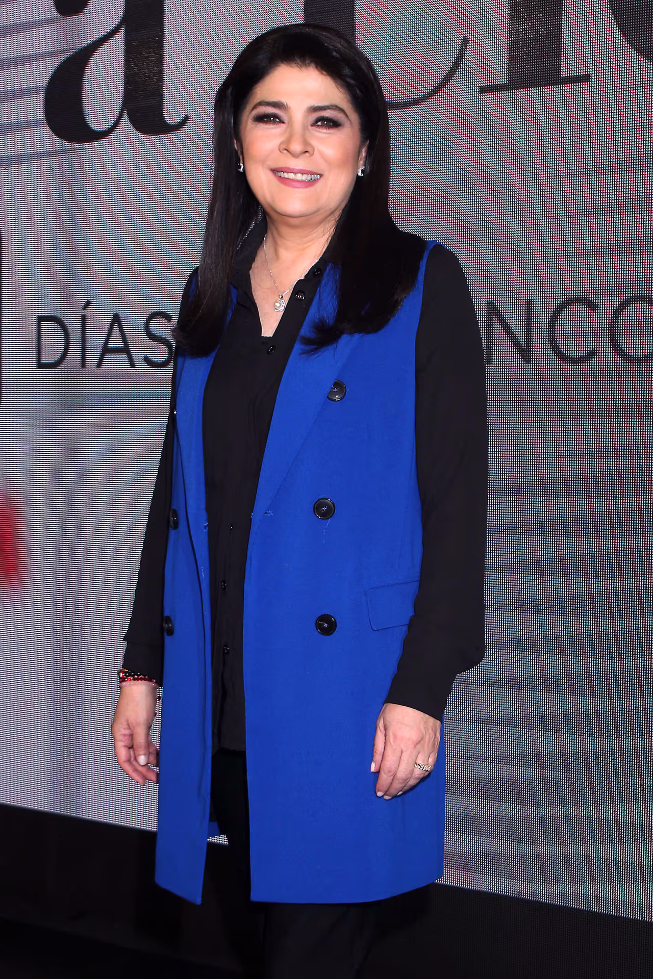 Victoria Ruffo comparte, como pocas veces, una foto junto a sus ...