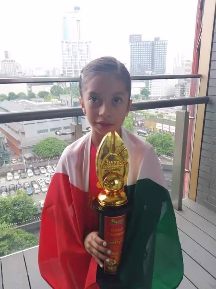 Zury Tlapanco Reyes gana competencia de cálculo en China | Shows U News ...
